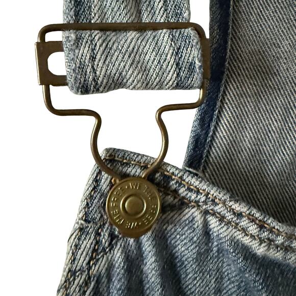 Free People Baxter Jumper Distressed Denim Mini Dress Size Medium - Picture 7 of 8